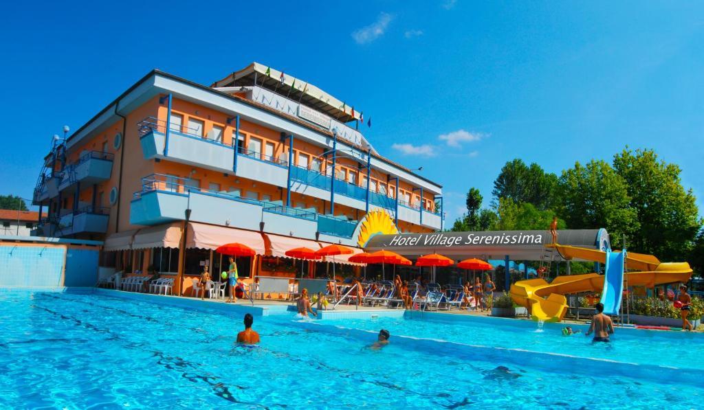 Hotel Serenissima Village Cesenatico Exterior foto