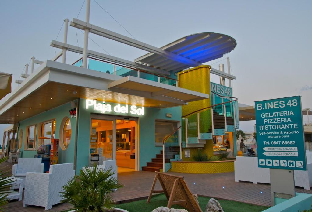 Hotel Serenissima Village Cesenatico Exterior foto